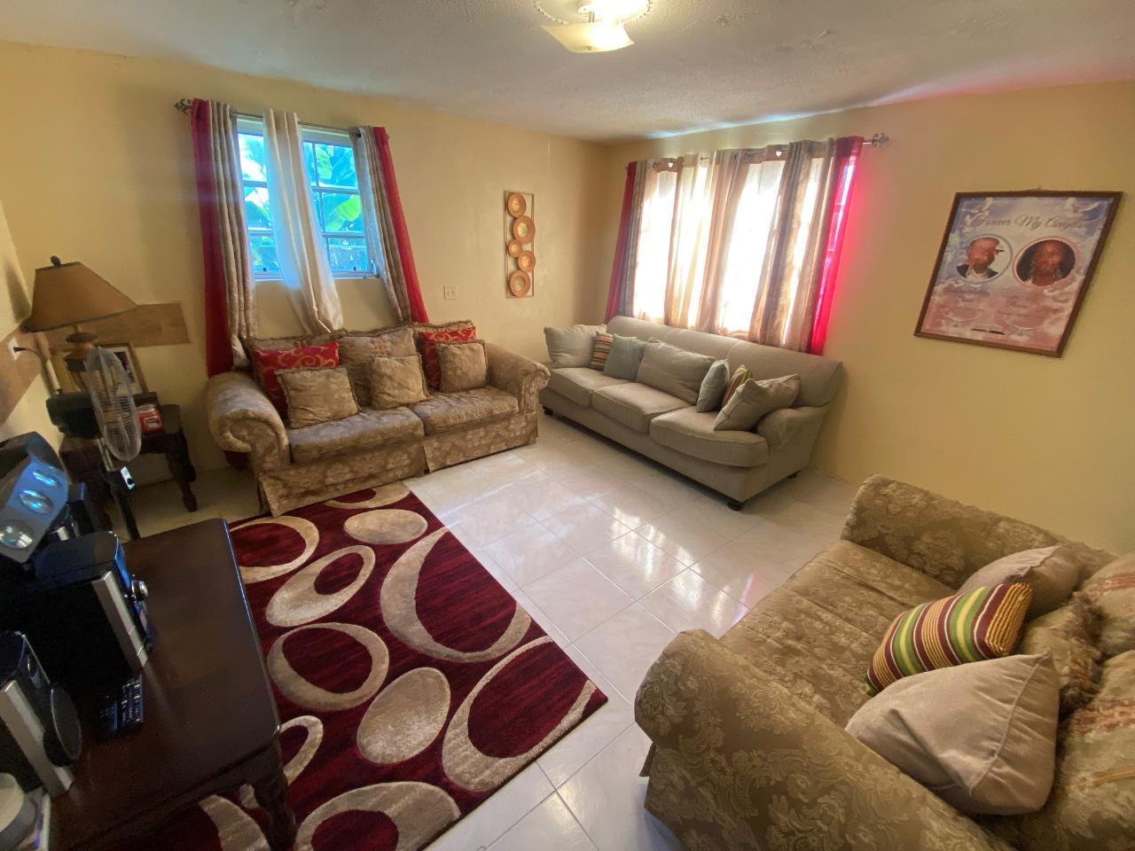 7 bedroom Residence for sale at 3 Johnson Terrace — photo 4