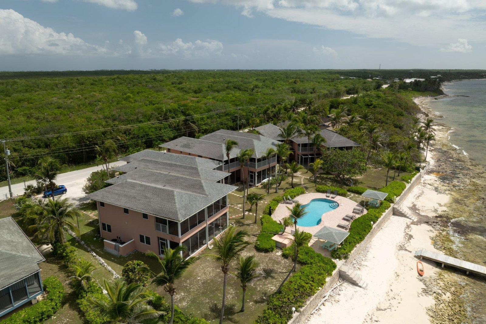 2 Bedroom Oceanfront Townhouse for Sale, Northern Lights 8, North Side, Grand Cayman — photo 2