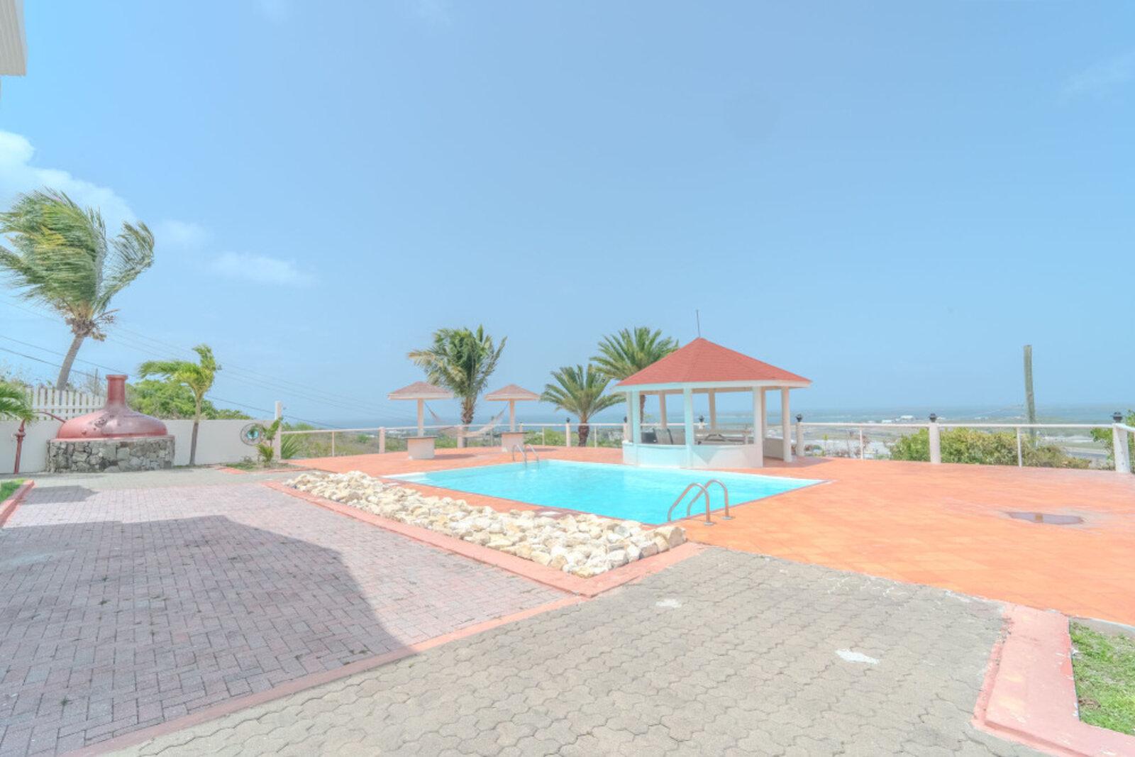 2-bedroom garden villa in The Gardens, Harbour Island, Jolly Harbour — photo 2