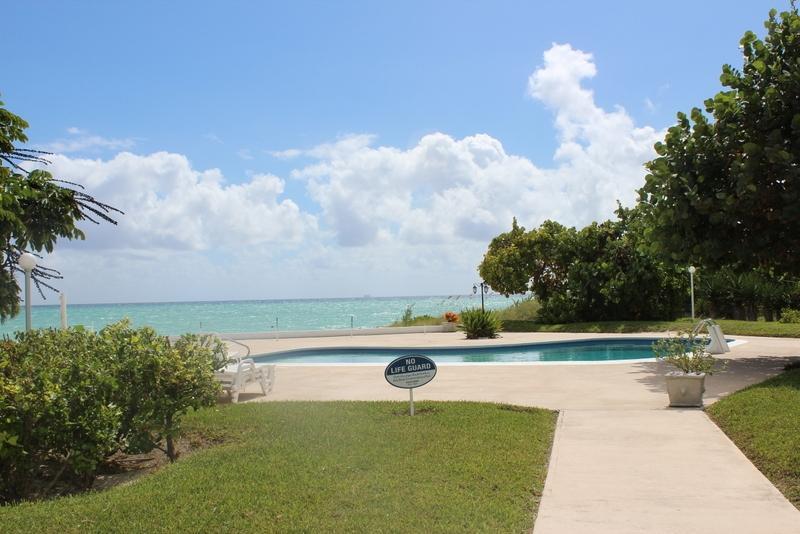 2-bedroom apartment in Riviera Towers, Grand Bahama — photo 1