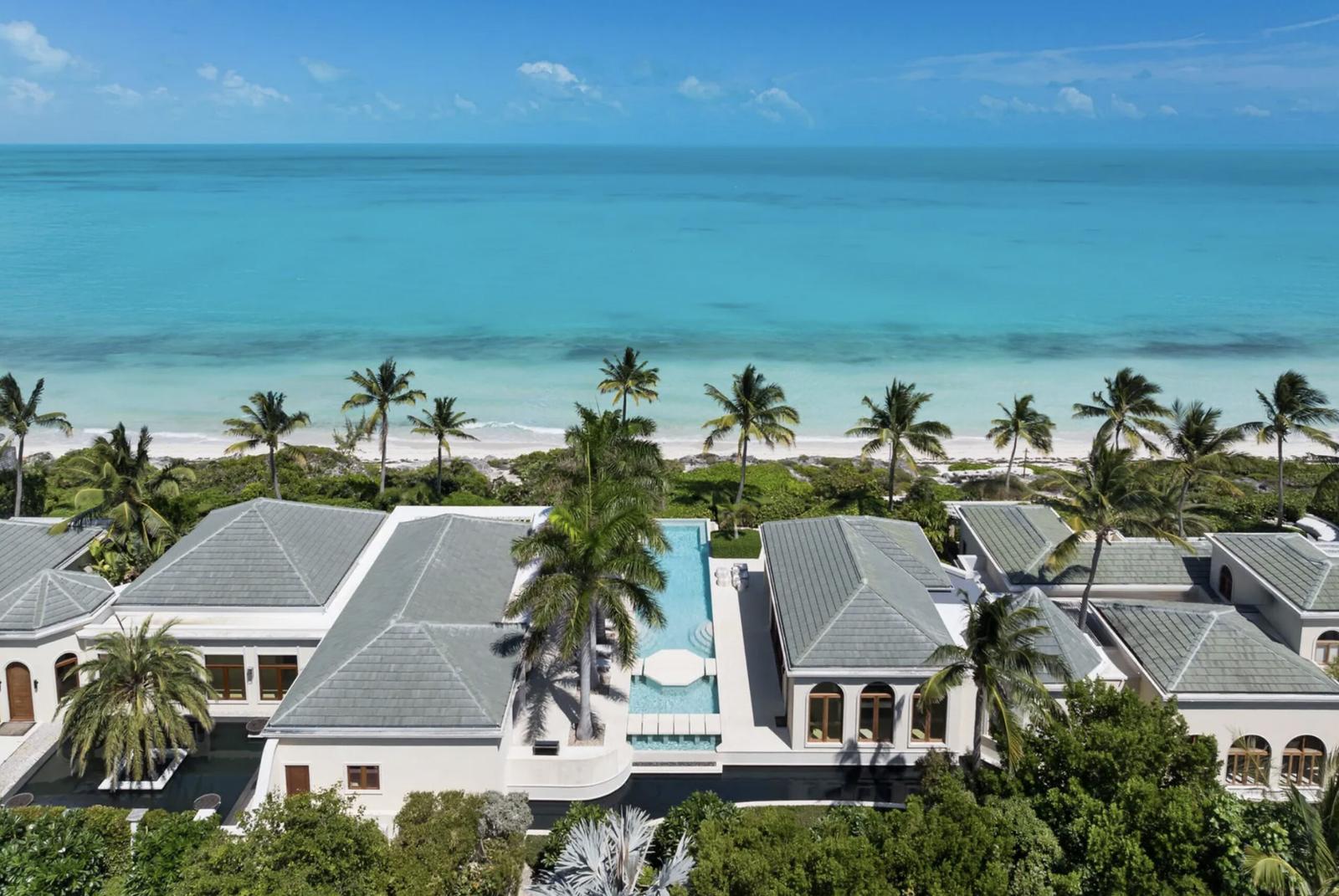 La Dolce Vita, 9-bedroom villa in Grace Bay, Providenciales — photo 3