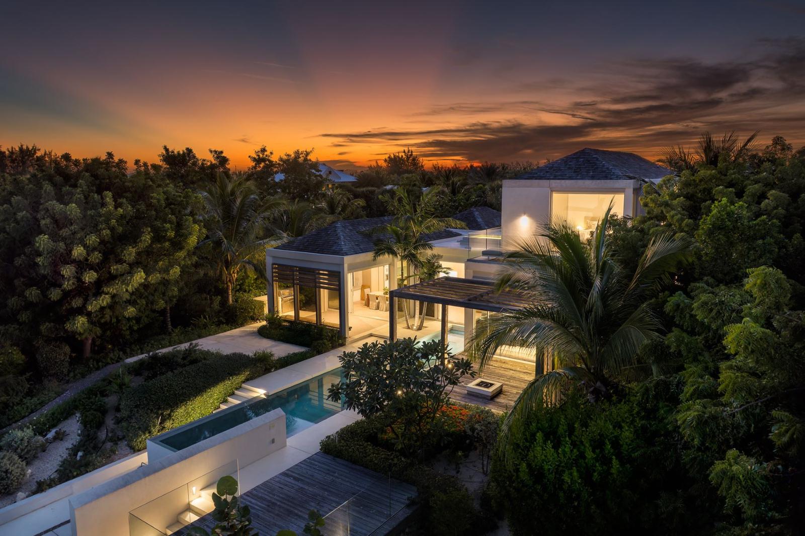 Blue Cay Estate 8 — photo 3