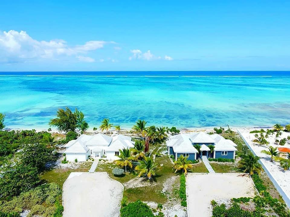 235 Pelican Beach Villa — photo 2