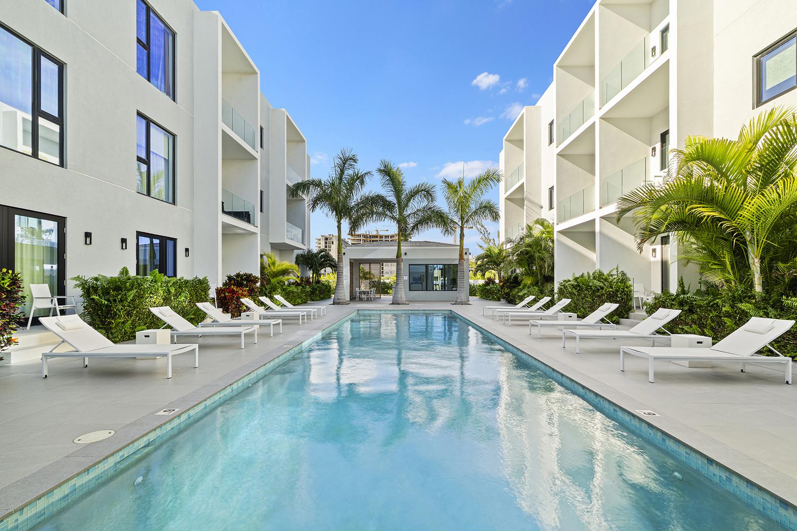 Two Bed Grace Bay Condo - Z One Residences — photo 3