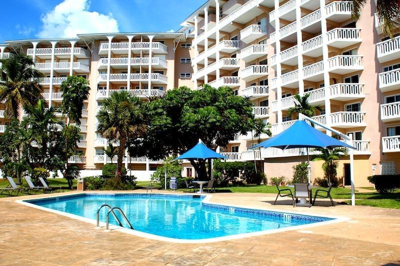 1 bedroom Apartment for sale at Harbour House Towers, Grand Bahama — photo 3