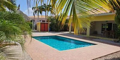 3 bedroom home under contract — photo 3