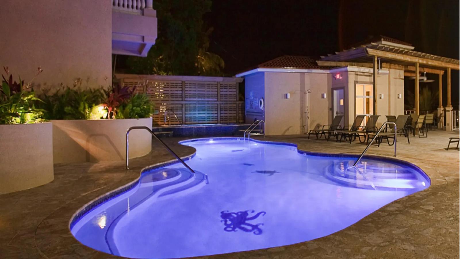 1 Bed 1 Bath Estate Cruz Bay Town — photo 2