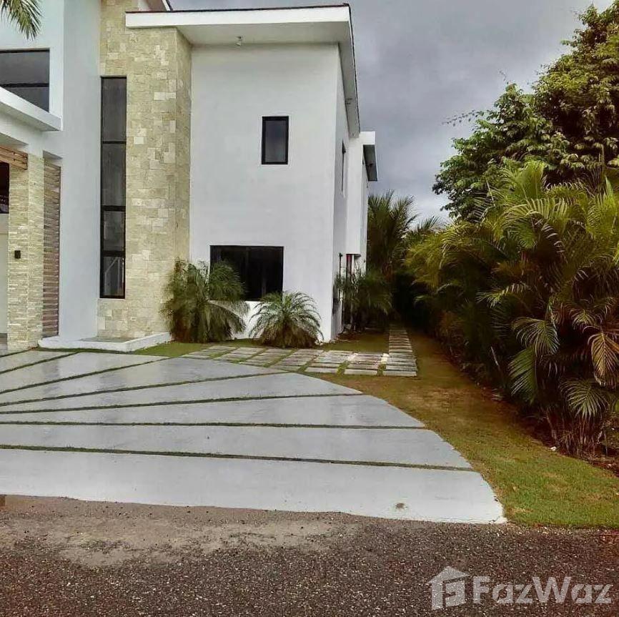 4 bedroom Macoris for sale at Exclusive Villa in Metro Country Club — photo 1
