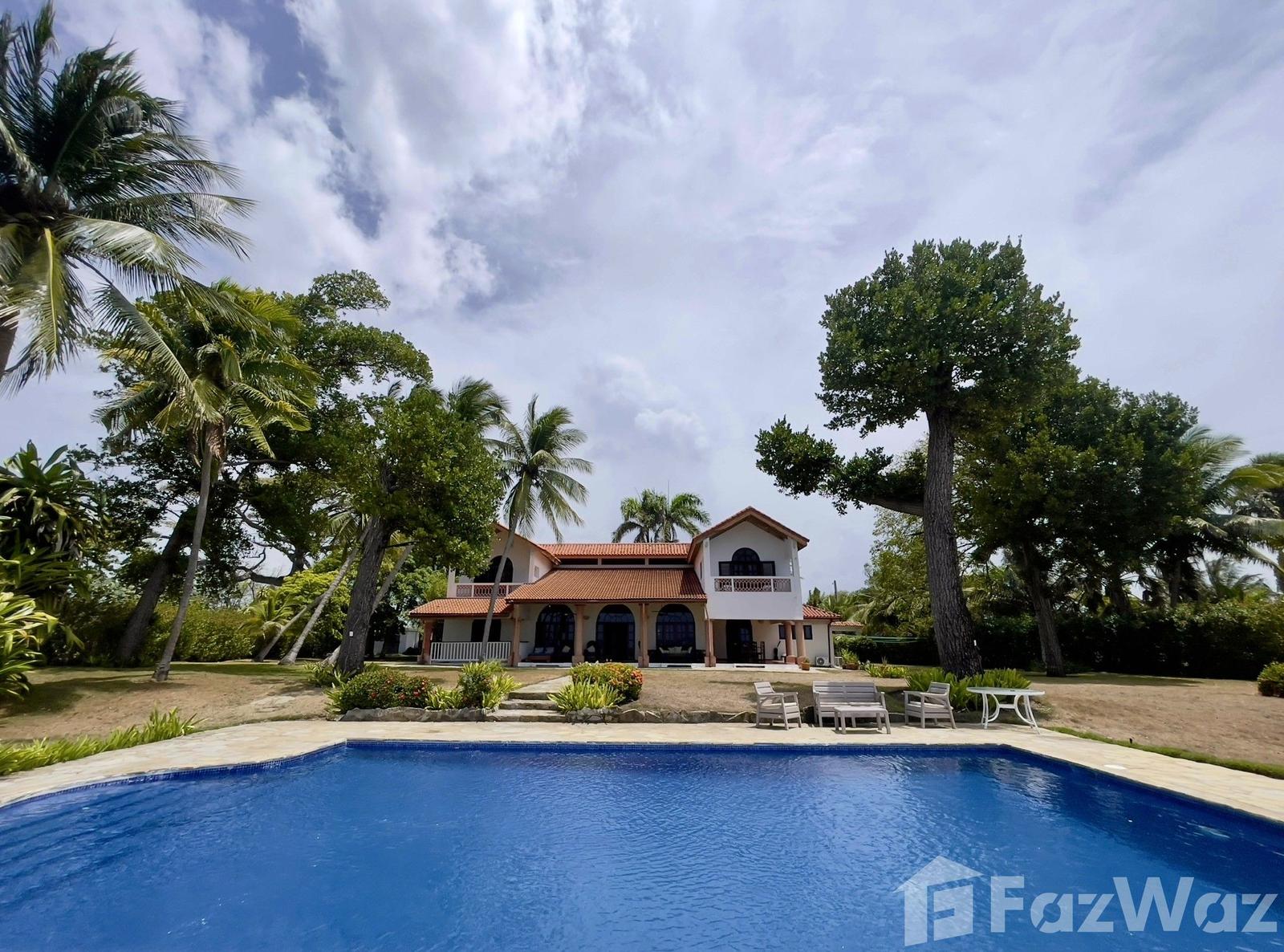 A Rare Oceanfront Opportunity — 5,400 m² of Land in Two Lots in Sosua, Puerto Plata, Dominican Republic — photo 1