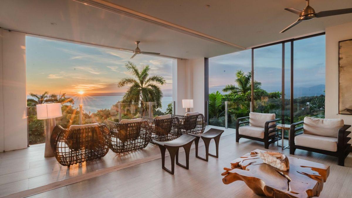 5 Bedroom Luxury Home for Sale, Tulemar Bungalows And Villas, Manuel Antonio, Puntarenas, Costa Rica — photo 1