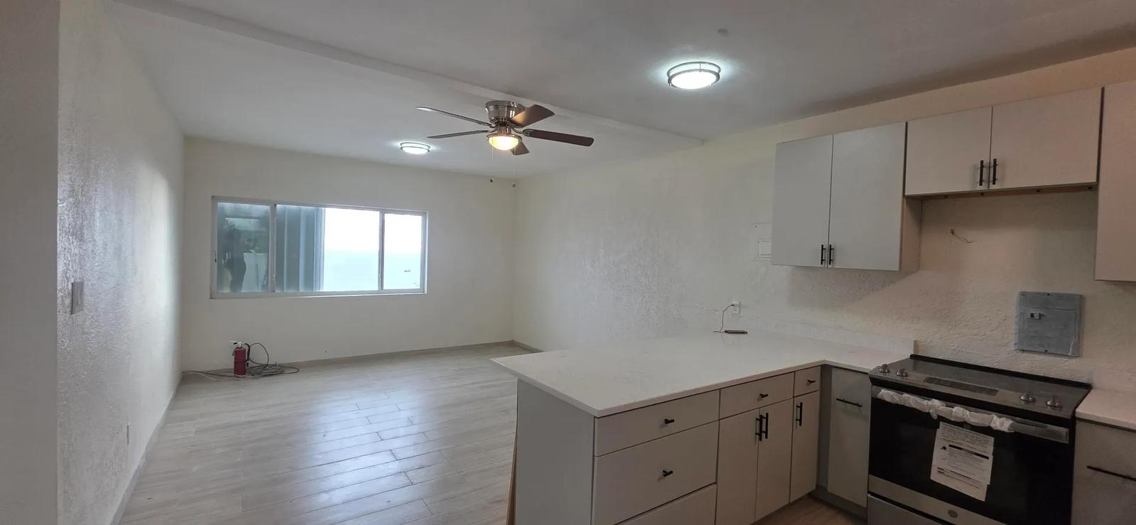 2 Bed, 1 Bath Condo with Harbor View in Plantation Manor — photo 1