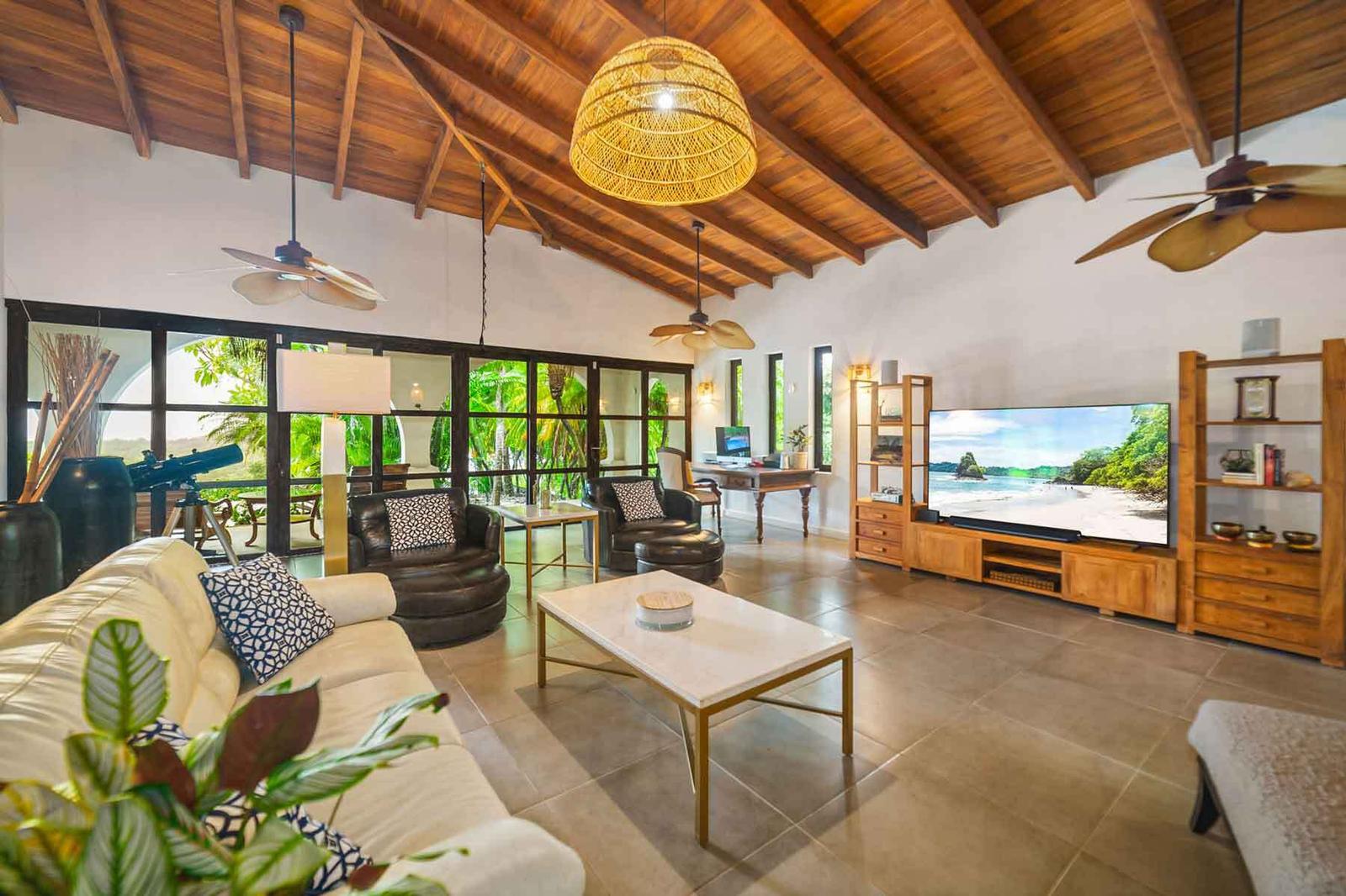 5 Bedroom Home for Sale, Rio Seco, Junquillal, Tamarindo, Guanacaste, Costa Rica — photo 3