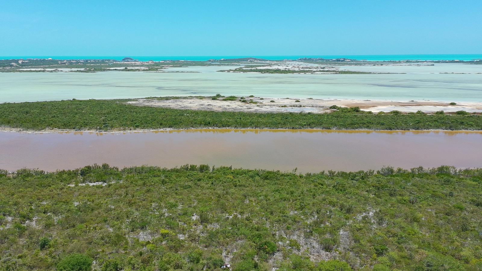 Waterfront lot with Ocean Views in Providenciales — photo 1