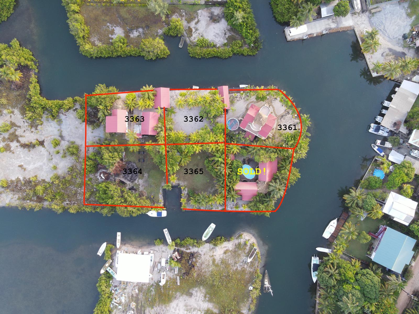 3-bedroom house in Placencia with waterfront and boat slip — photo 4