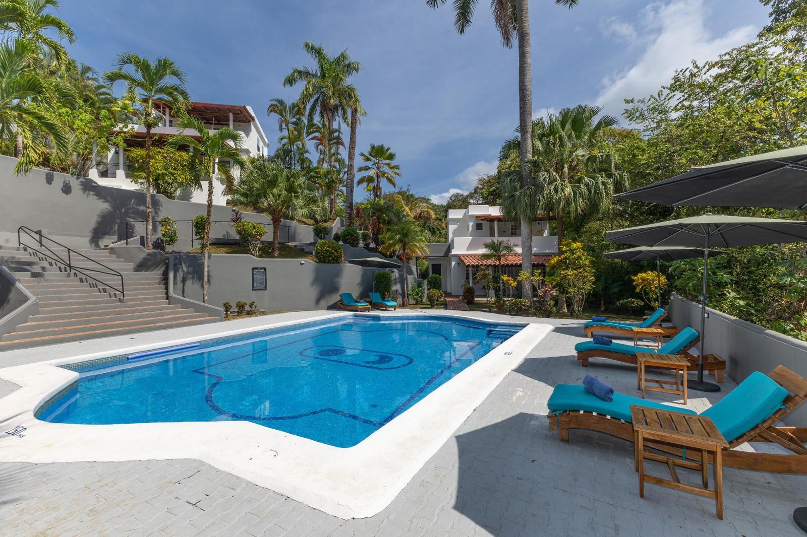 49 Bedroom Boutique Hotel for Sale, Manuel Antonio, Puntarenas, Costa Rica — photo 4