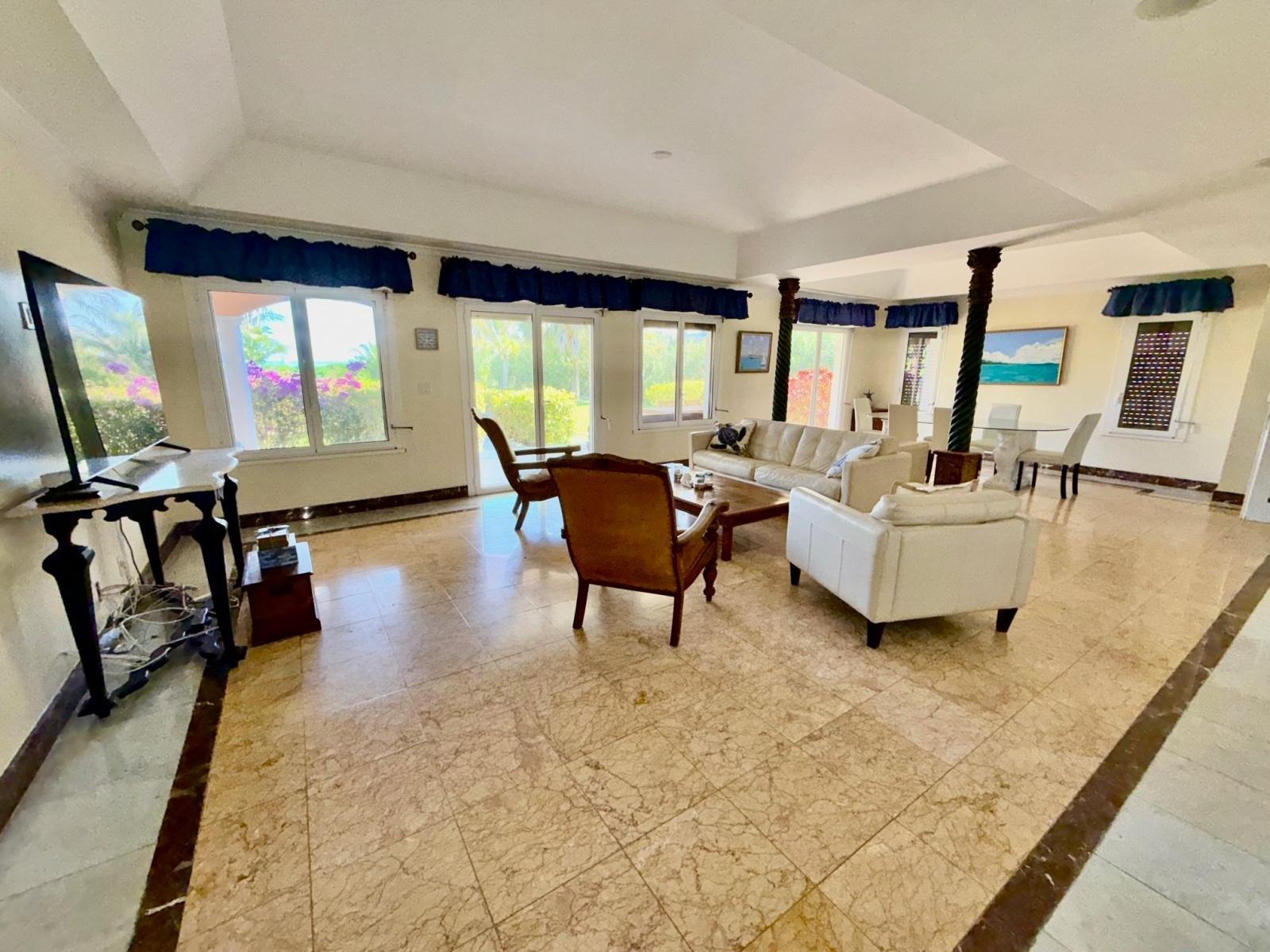 4-bedroom apartment in Fortune Cay, Grand Bahama — photo 2