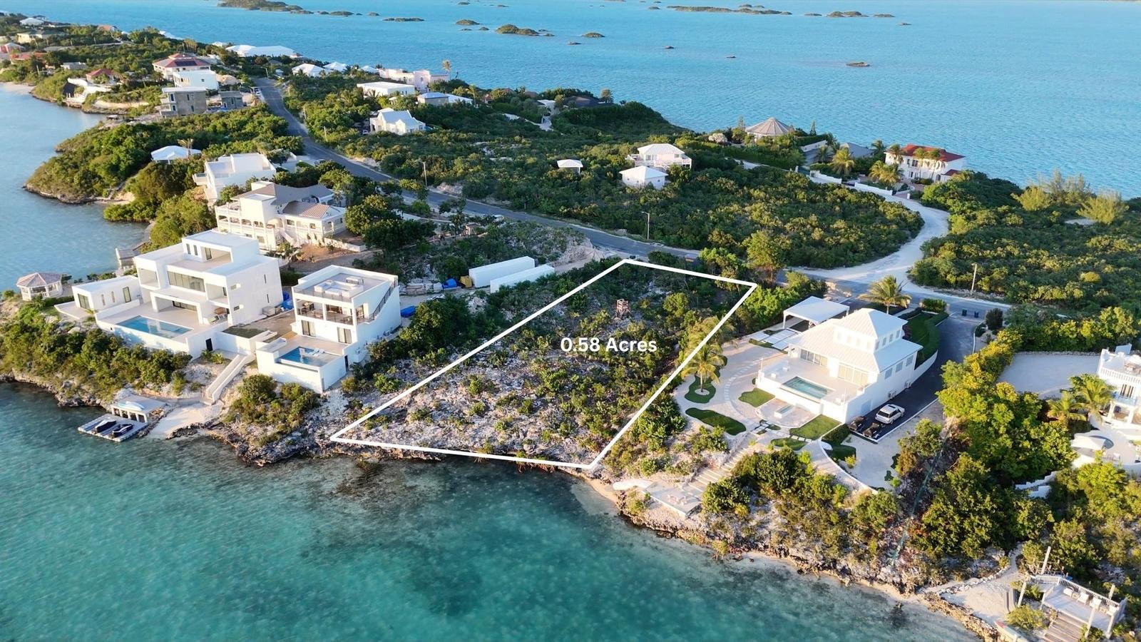 Waterfront lot in Chalk Sound, Providenciales — photo 1