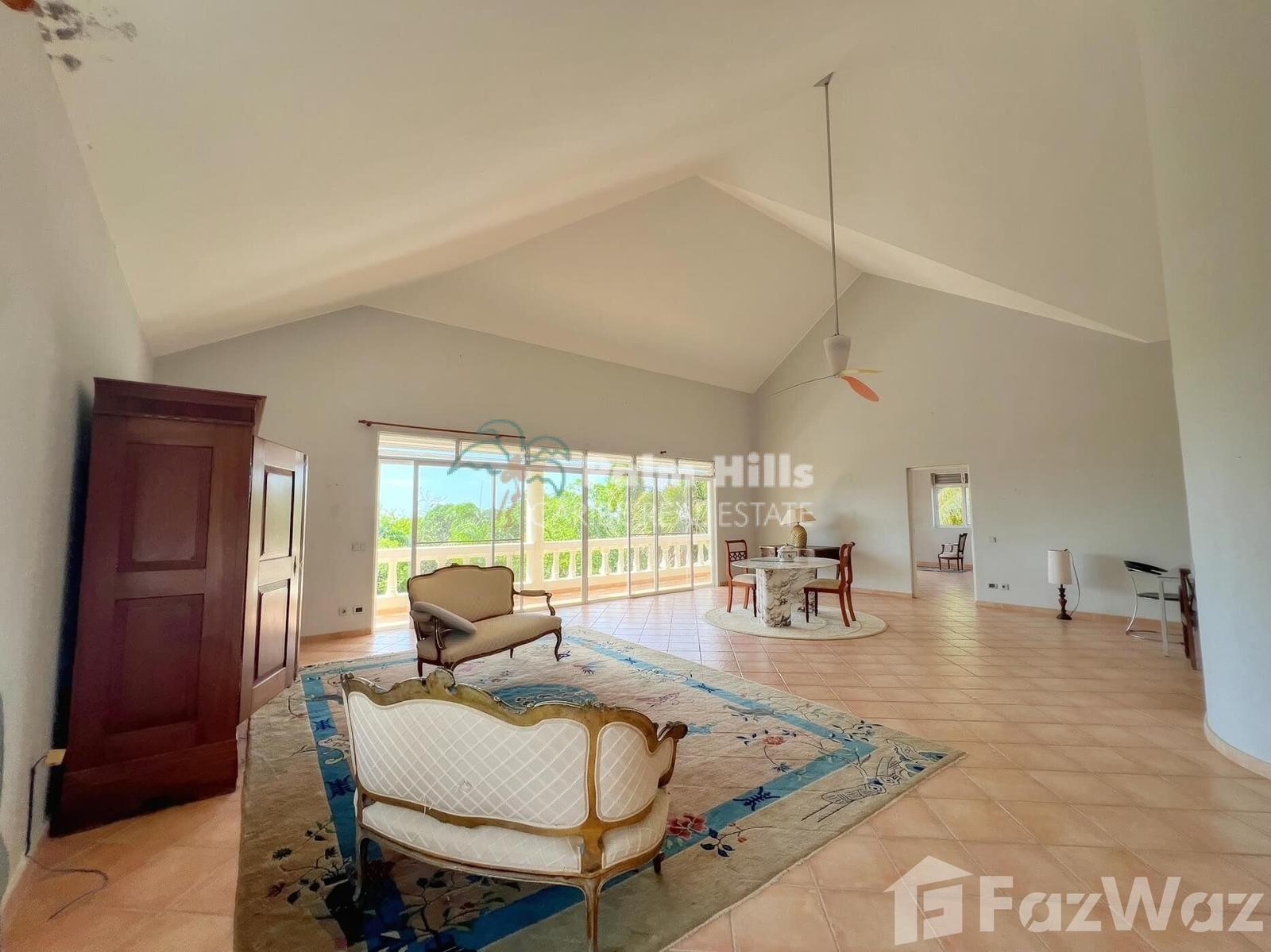 4-bedroom villa in Sosua, Puerto Plata, needs renovation — photo 2