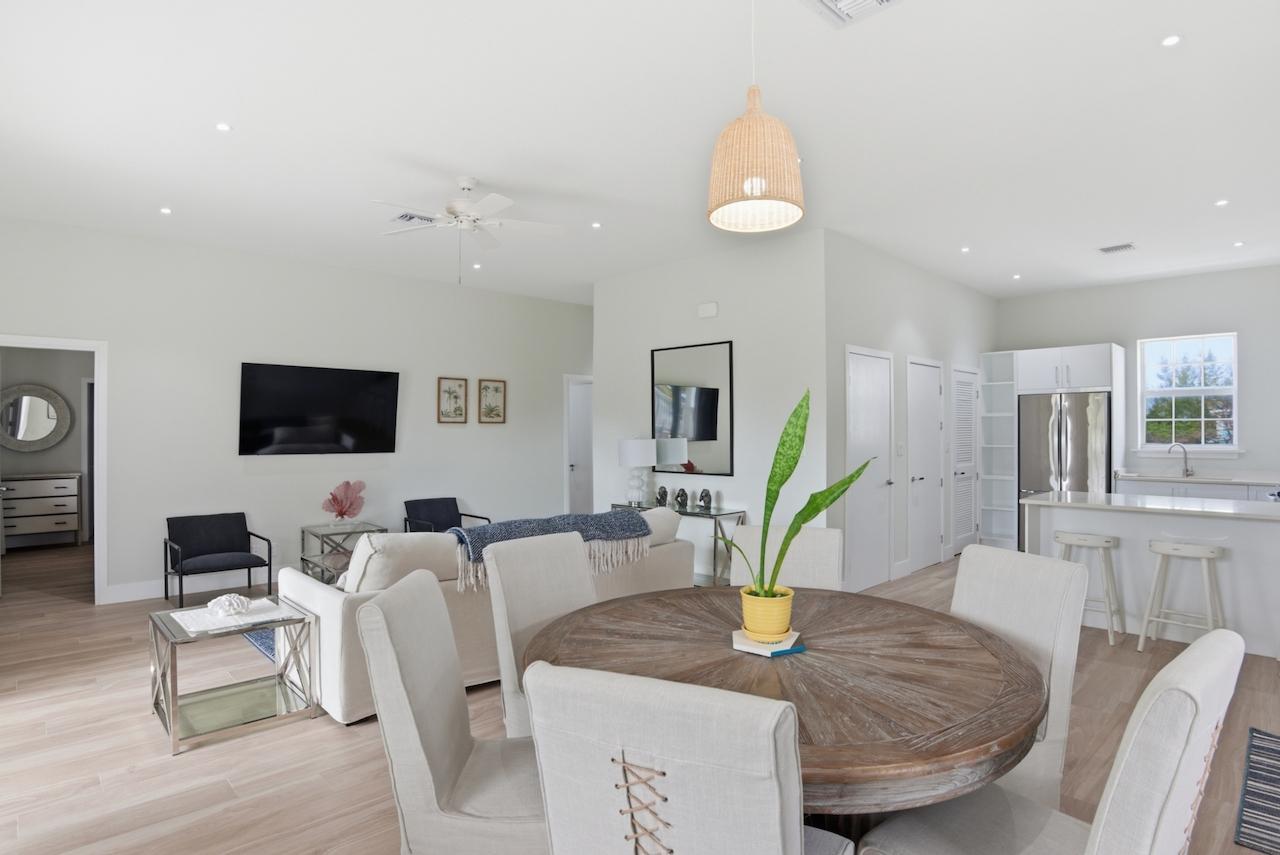 3-bedroom apartment in Galleon Bay, Palm Cay — photo 1
