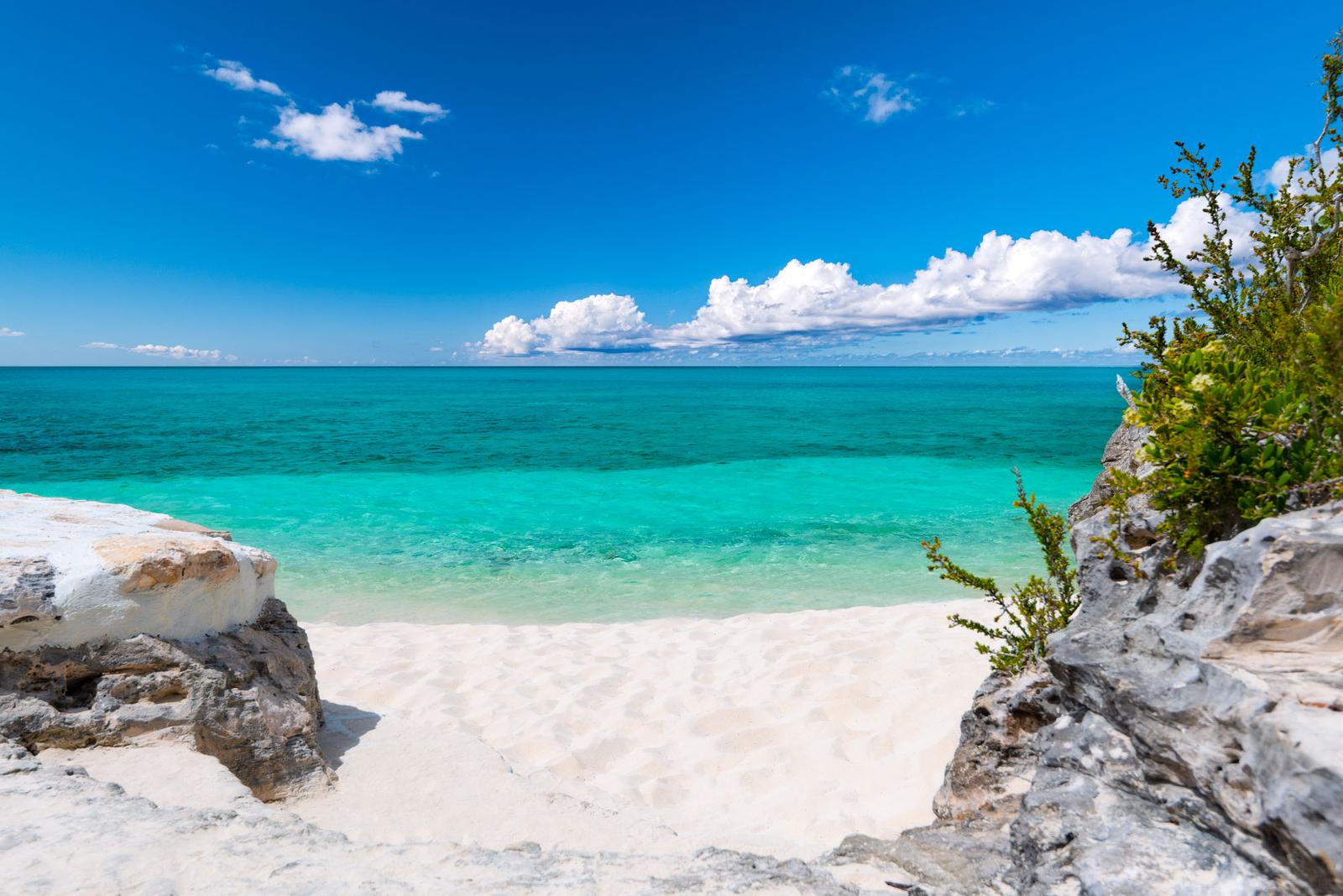 4-bedroom villa in The Villas at Blue Mountain, Providenciales — photo 4