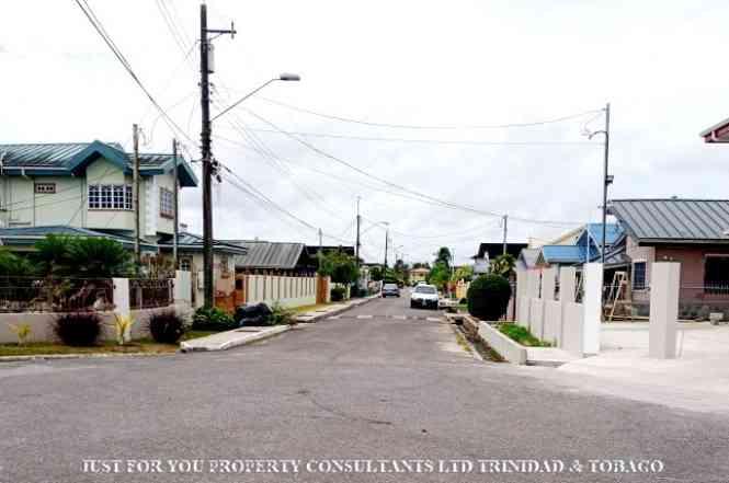 Land for sale in Chaguanas, Trinidad and Tobago — photo 4