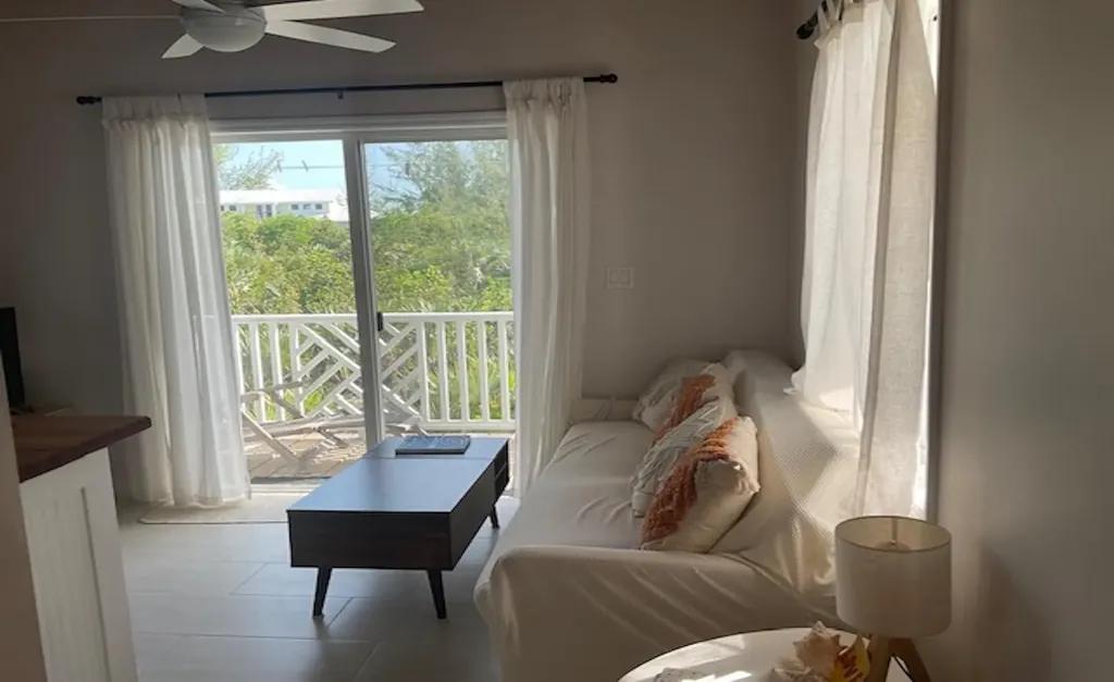 1-bedroom cottage in Long Island, Bahamas — photo 4
