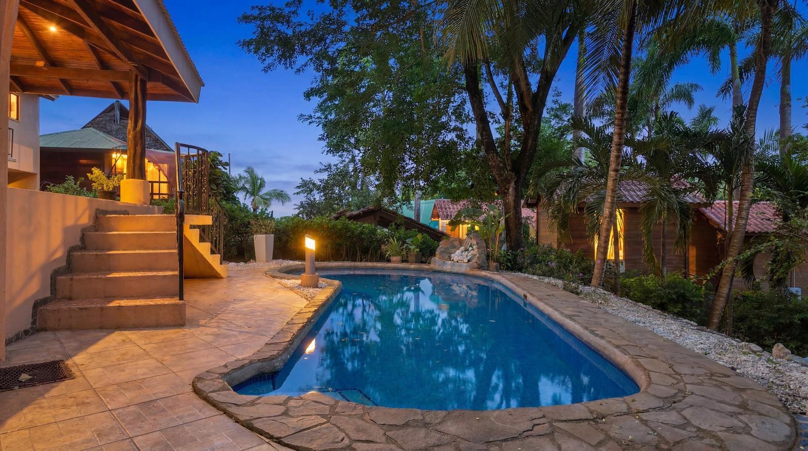 5 Bedroom Multi-Unit Property for Sale, Tamarindo, Guanacaste, Costa Rica — photo 1