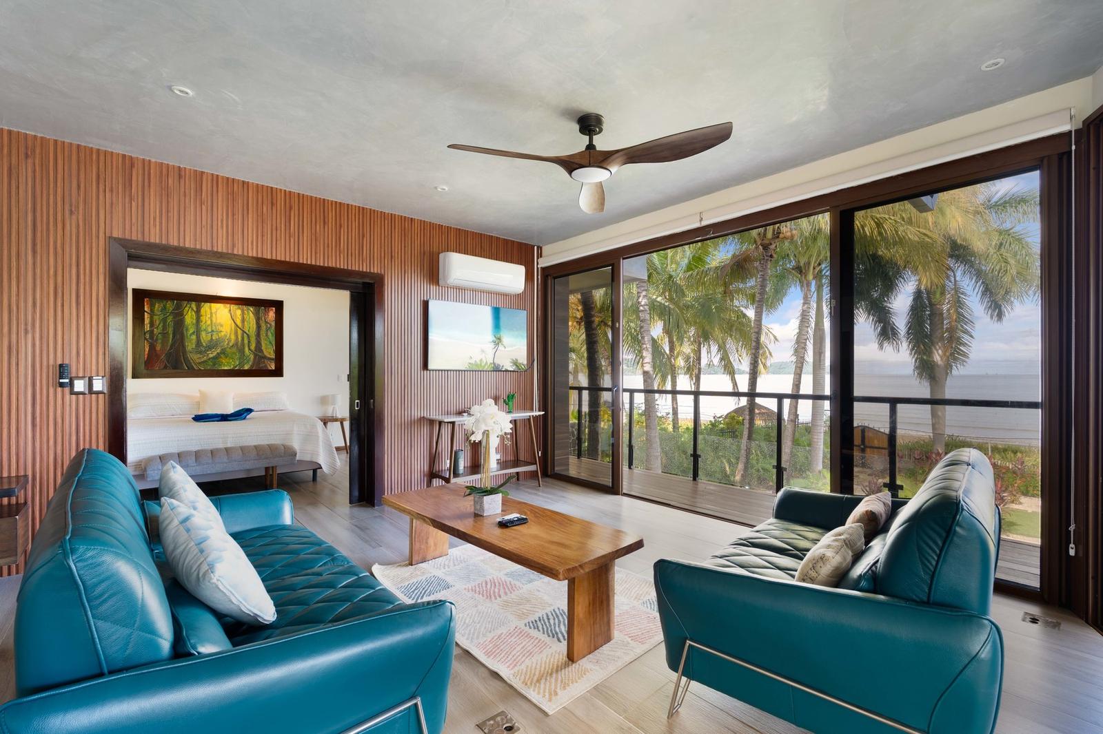 5 Bedroom Beachfront Home for Sale, Playa Potrero, Guanacaste, Costa Rica — photo 2