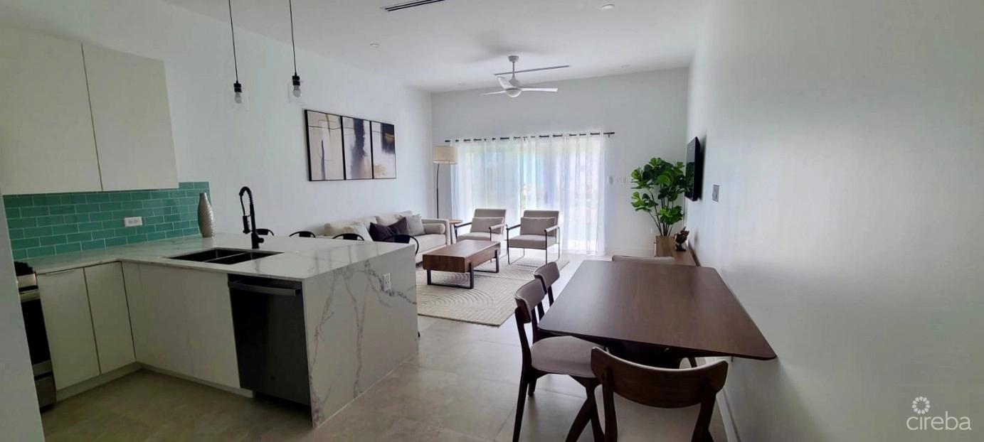 1-bedroom townhouse in West Bay, Grand Cayman — photo 4