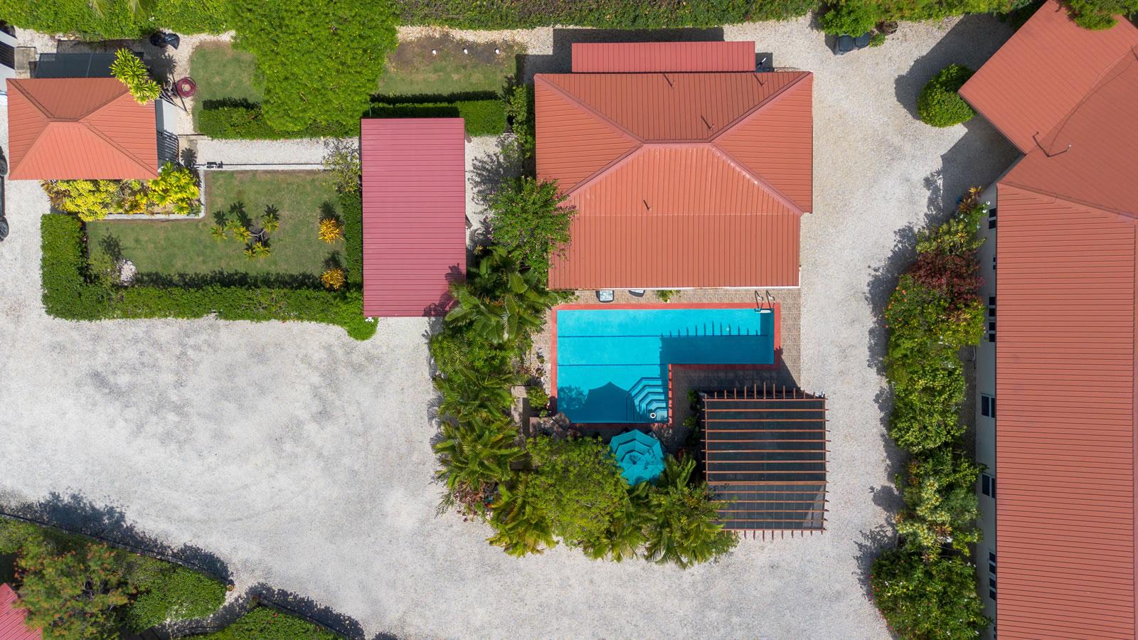 7 Bedroom Luxury Waterfront Estate for Sale, Corozal, Belize — photo 4