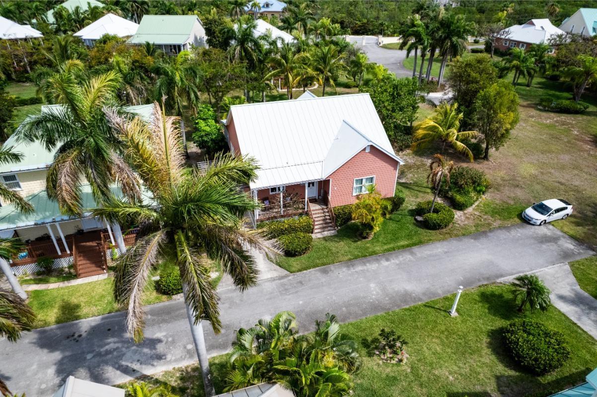 3-bedroom house in Shoreline Development, Grand Bahama — photo 2