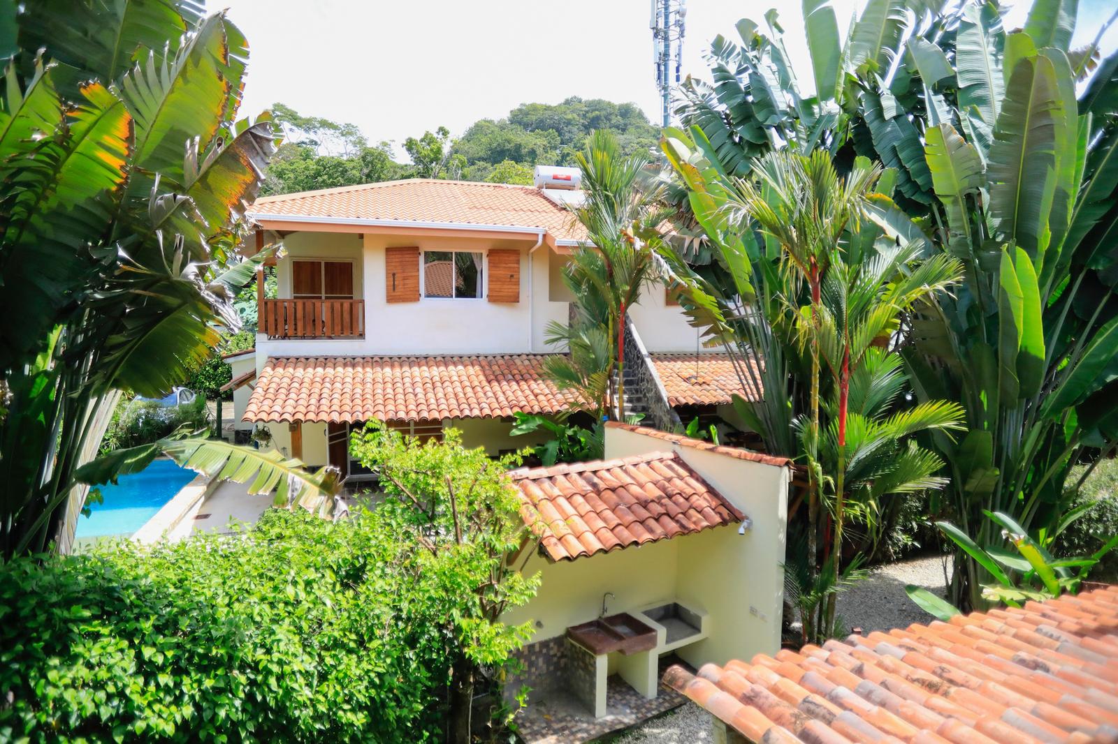 12 Bedroom Multi-Unit Property for Sale, Santa Teresa, Puntarenas, Costa Rica — photo 1