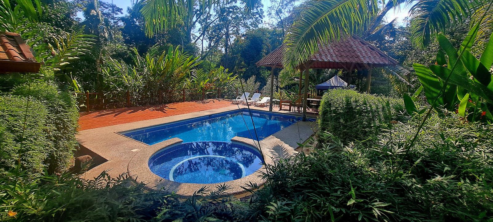 11 Bedroom Jungle Retreat for Sale, Uvita, Puntarenas, Costa Rica — photo 1