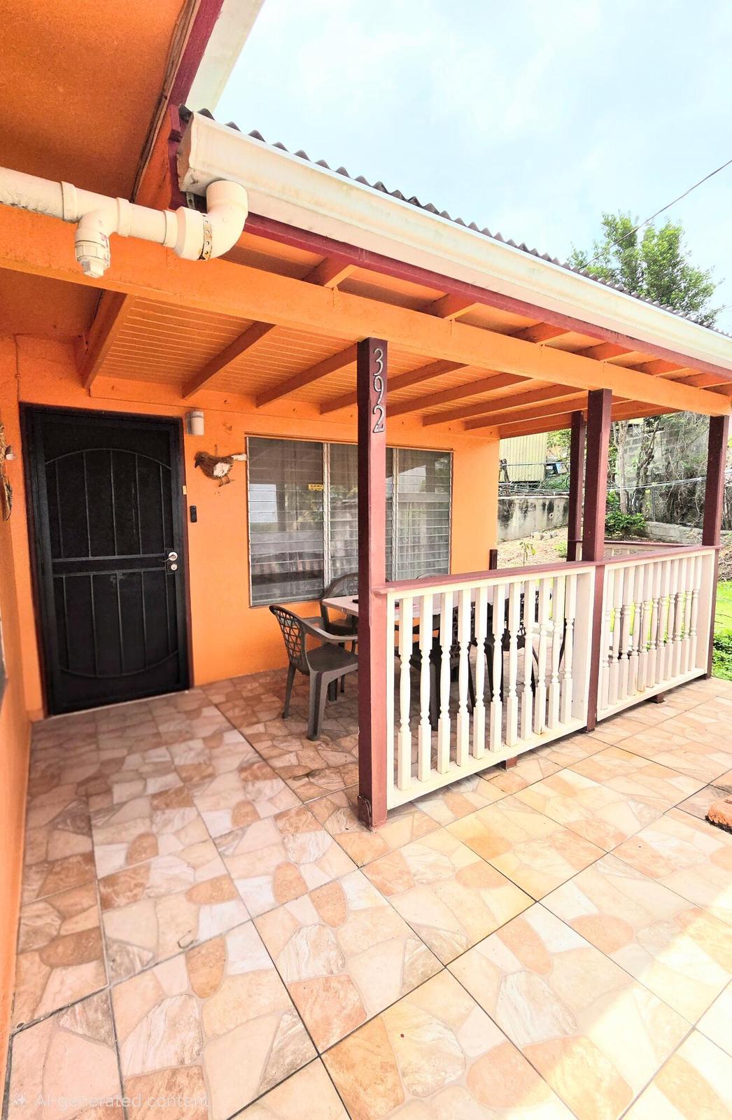 392 Strawberry Hill Qu — photo 1