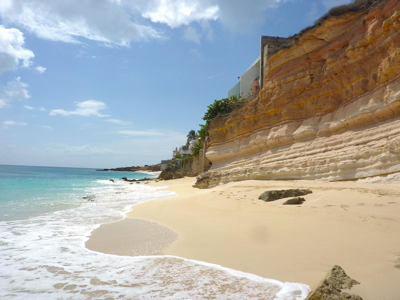 2-bedroom condo at Rainbow Beach Club, Cupecoy, Sint Maarten — photo 5