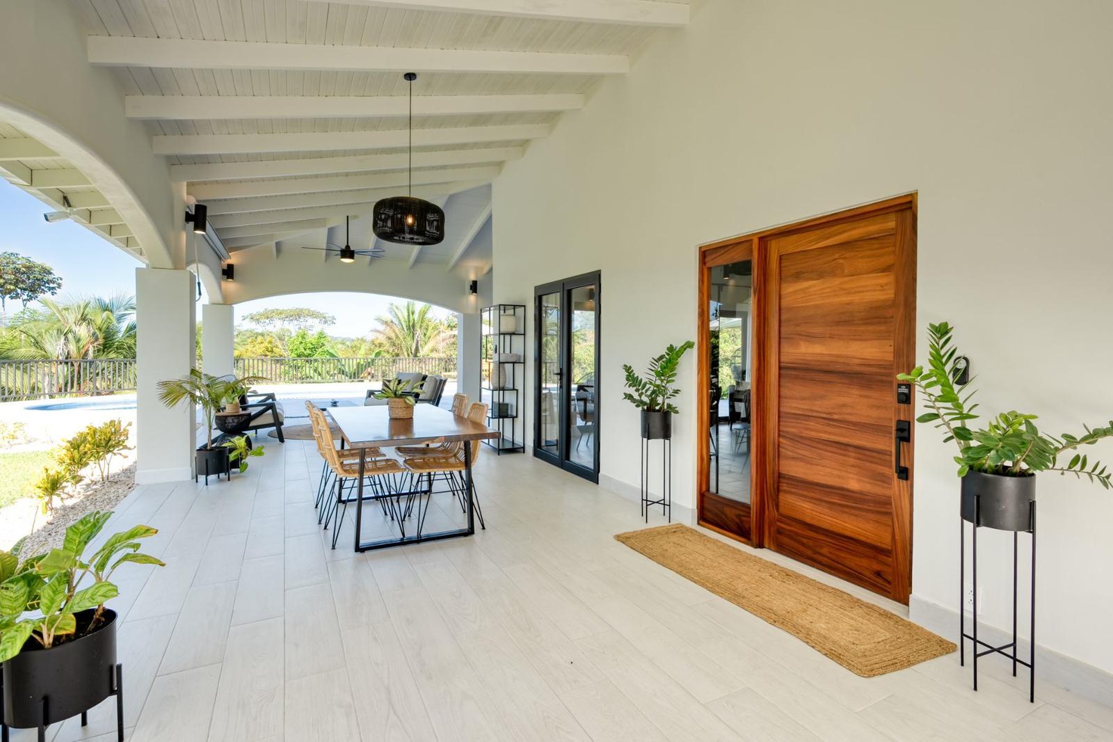 4 Bedroom Luxury Home for Sale in Ojochal, Puntarenas, Costa Rica — photo 4