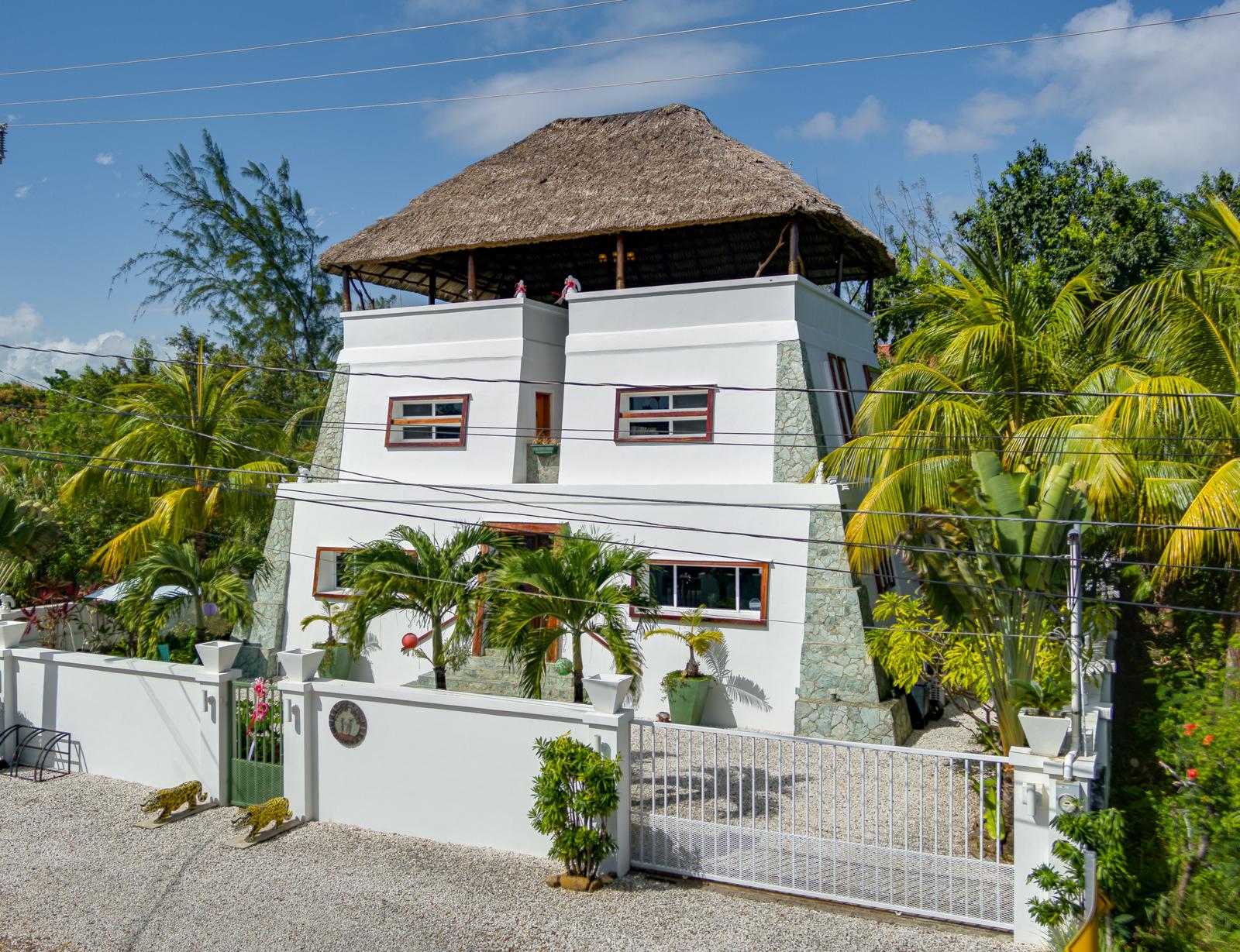 2 Bedroom Home for Sale, Main Road, Placencia Village, Placencia, Belize — photo 1