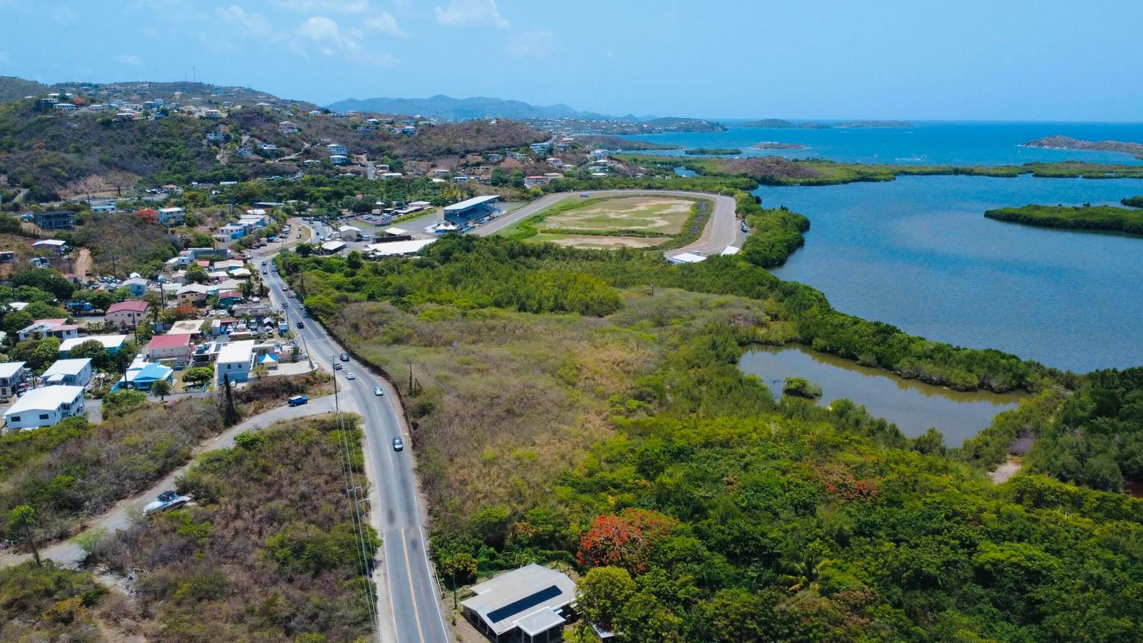 12.82 Acre Undeveloped Lot in St. Thomas — photo 1