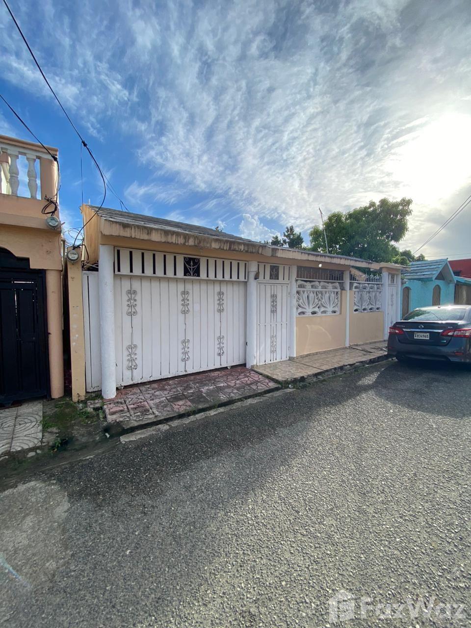 Beautiful House for Sale in Lucerna — photo 2
