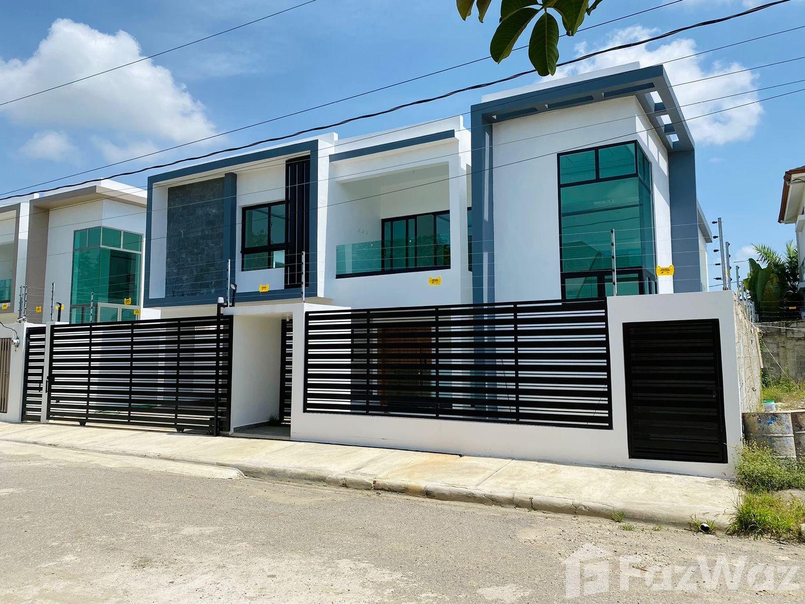 4 Bedroom, 2 Kitchen House for Sale in Villa María! — photo 1