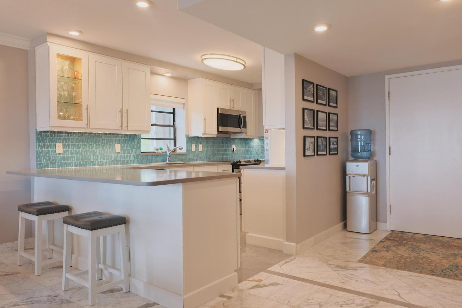 2-bedroom apartment in Grand Bahama with ocean views — photo 4