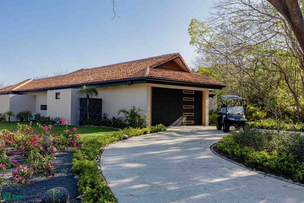 5 Bedroom Luxury Villa for Sale in Hacienda Pinilla, Guanacaste, Costa Rica — photo 1