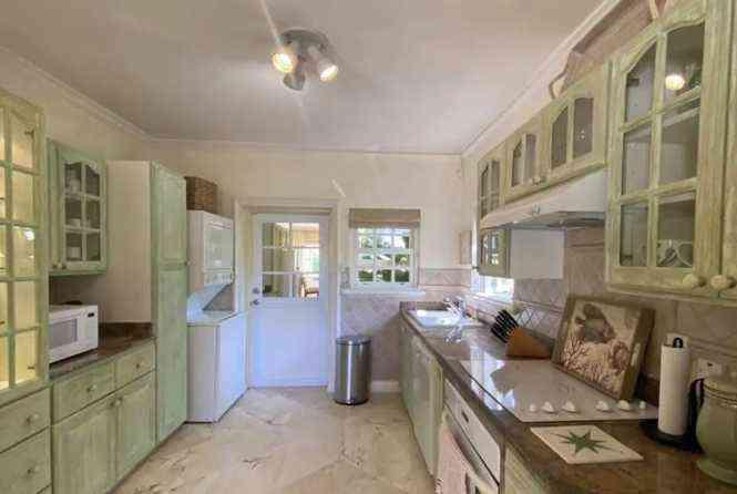 Townhouse for sale in Barbados — photo 3