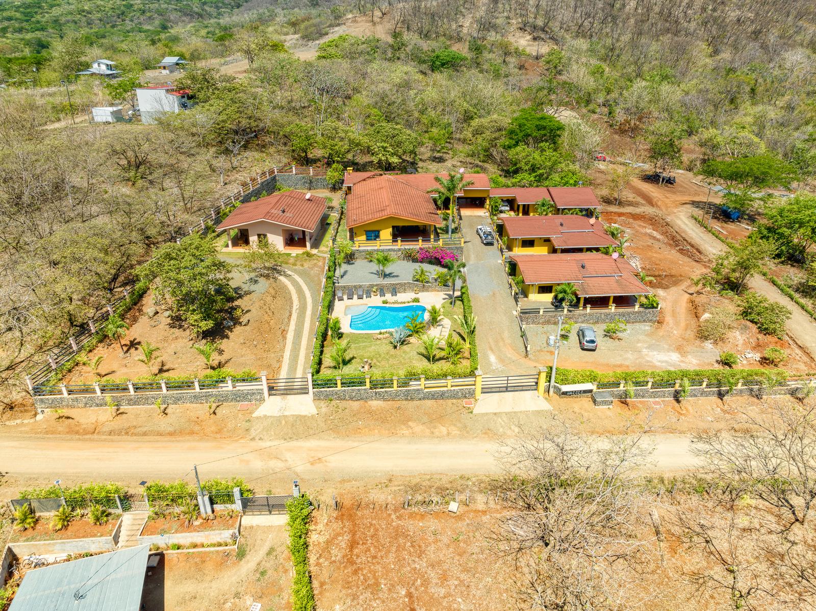 14 Bedroom Compound for Sale, Villareal, Tamarindo — photo 4