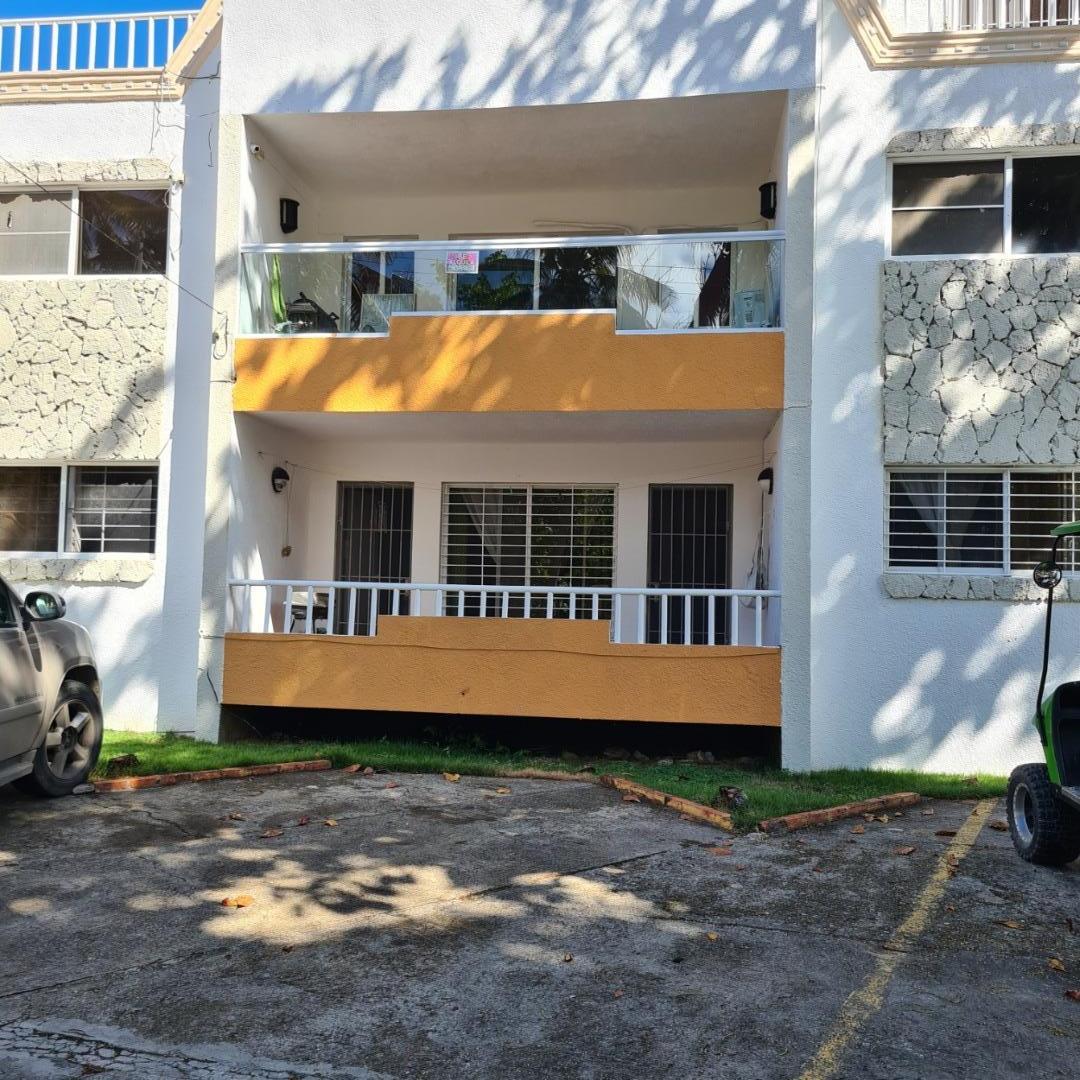 First Floor 1 Bedroom Condo Completely Furnished — photo 1