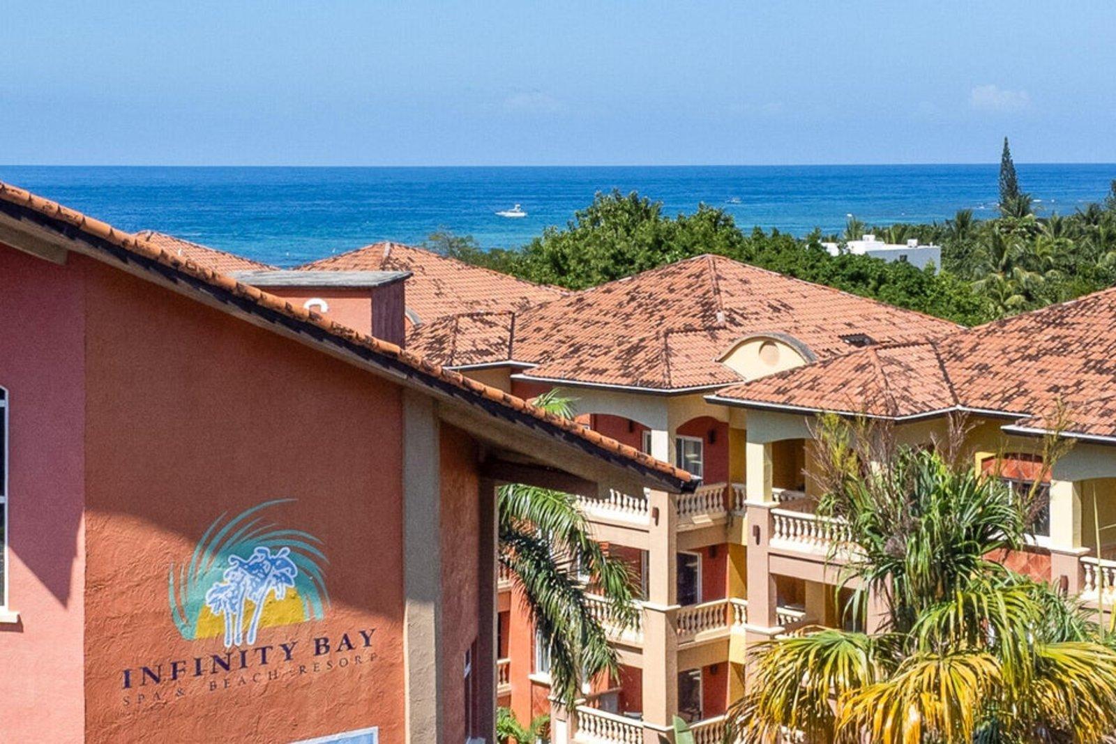 2-bedroom condo at Infinity Bay Resort in West Bay, Roatan — photo 3