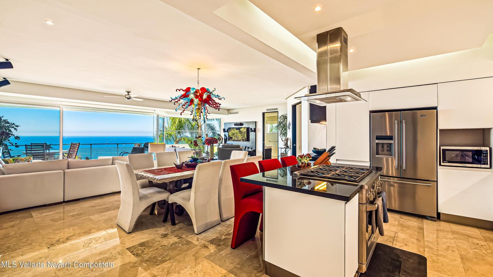 2 Bedroom Condo 206 for Sale, Horizon Residences, Amapas, Puerto Vallarta, Mexico — photo 4