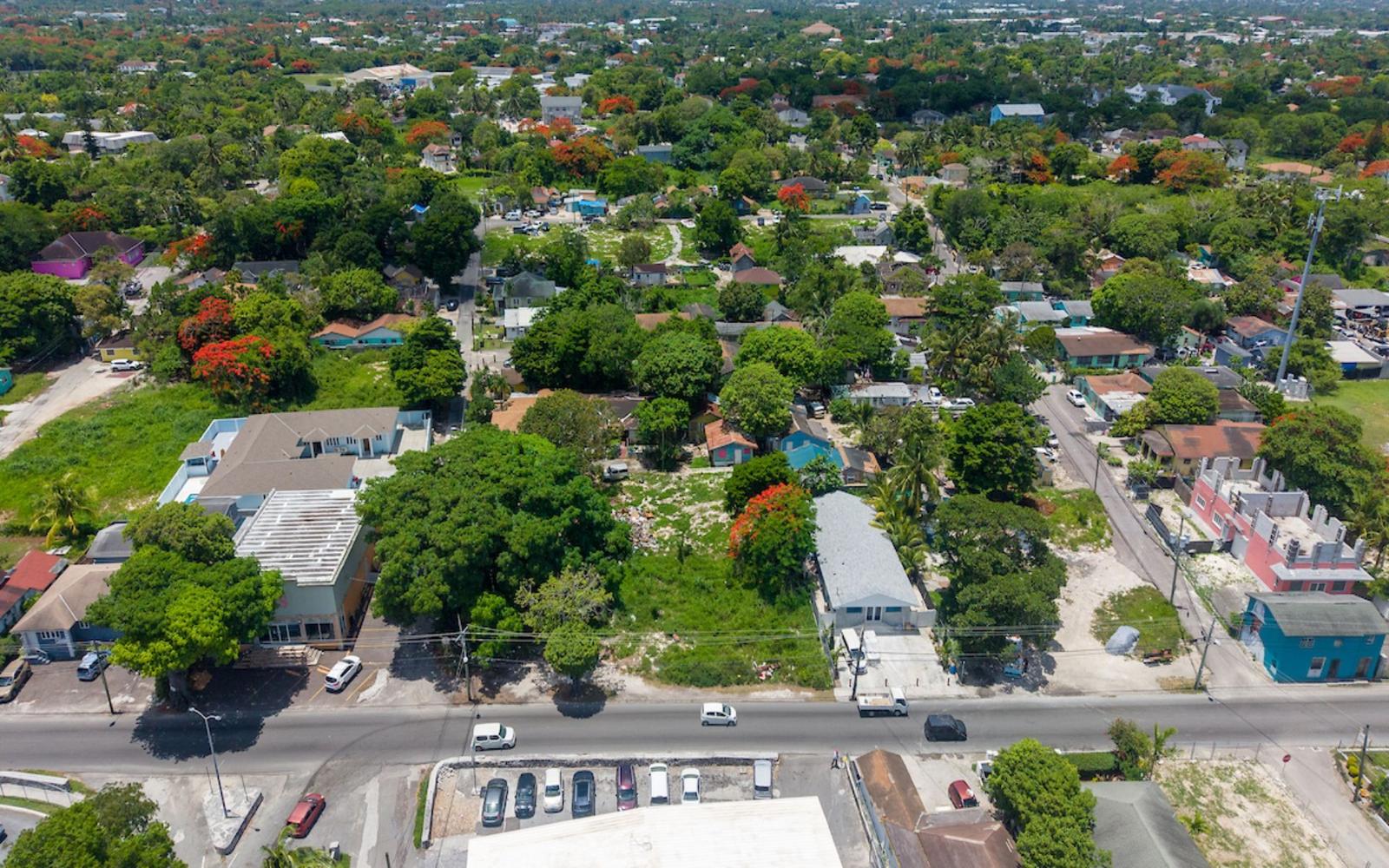 Vacant Land for sale - Shirley Street Lot With Prime Frontage - Downtown, Bahamas — photo 4