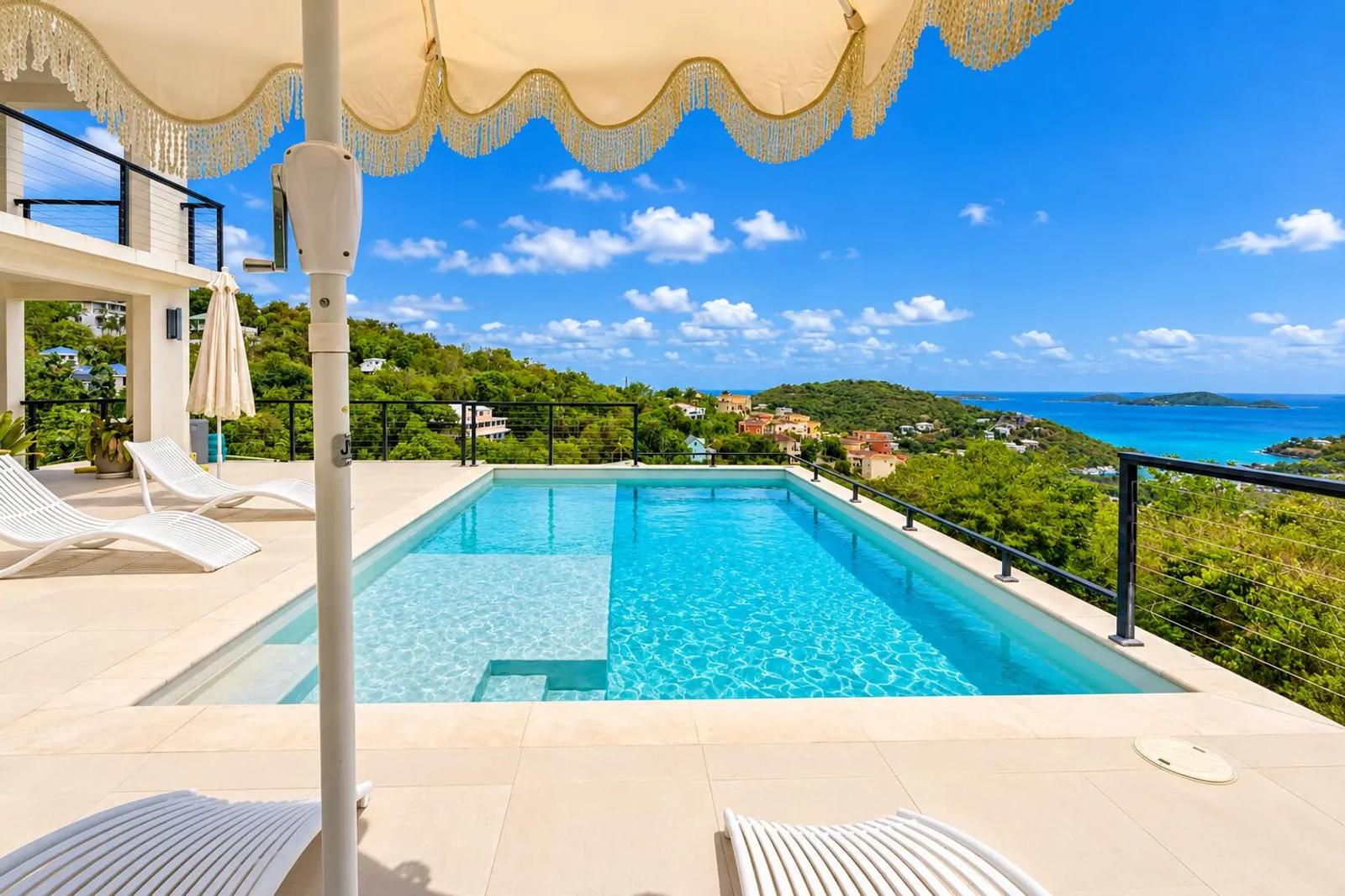 Salty Alibi, 5-bedroom villa in St. John — photo 4