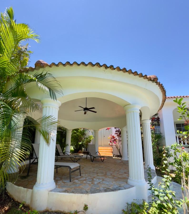 4 bedroom property for sale — photo 5